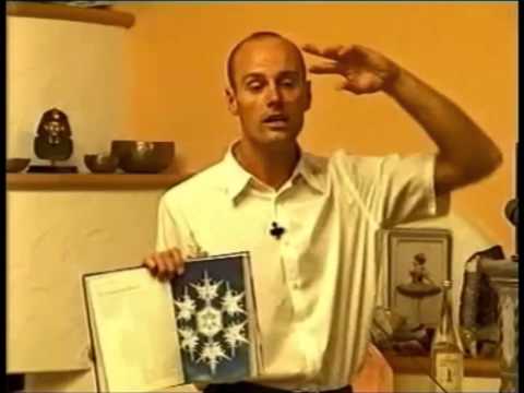 Aus dem er die linke Seite unten auf der Rückseite passen Ist der Schmerz im unteren Rücken kann aus dem Darm sein