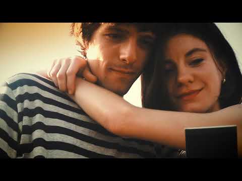 Los Auténticos Decadentes ft Natalia Lafourcade - Golpes en el corazón  (Video Oficial)