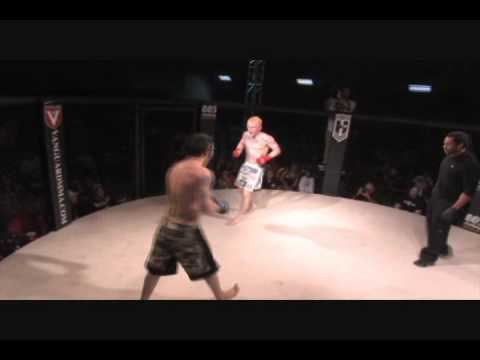 Jesse Newell vs Beau King.wmv