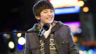 Greyson Chance - Broken Hearts (LIVE)