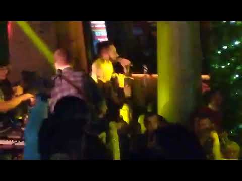 PROVOKACIJA Kija Kockar peva pesmu Lune Djogani