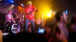 the way she moves - forever the sickest kids