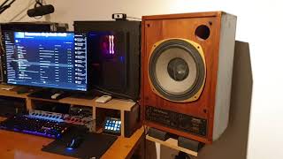 Video thumbnail for Tannoy Little Red Monitor ( VS. Yamaha HS8 ) by timmetjuh070