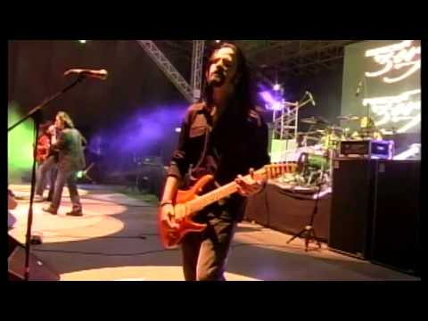 Proyecto Tercer Acto-Bajo un cielo Gris