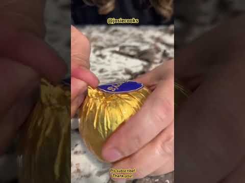 Satisfying unboxing sounds Chocolate orange #chocolateorange #terrys #poppingcandy #food #asmr