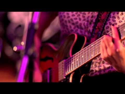 The She's perform My Secret To Keep - Converse Rubber Tracks San Francisco