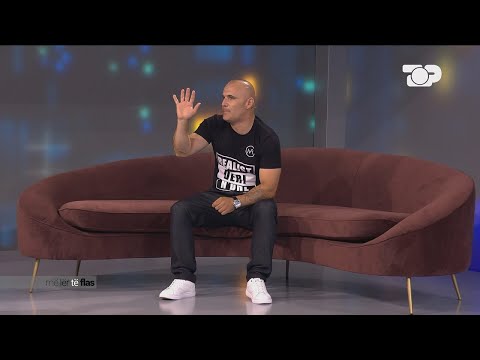 Bënte namin me këngën “Për Femrat Shqiptare”, Mr Elvis rrëfen suksesin me vajzat – Më lër të flas