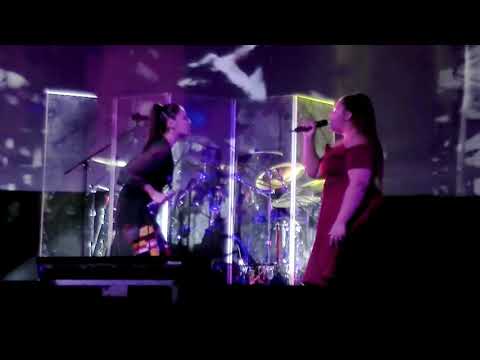 Ira Losco & Destiny Chukunyere - Holy Water (Ira Losco Woman In Music 2018)