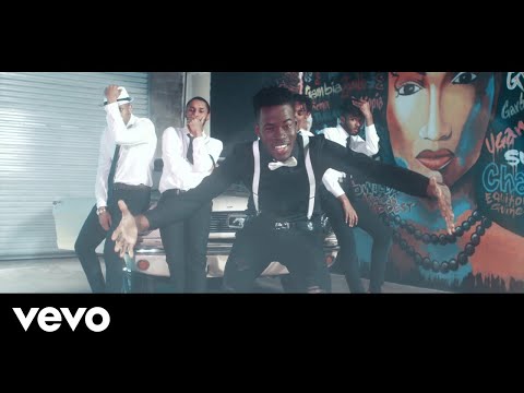 V'ghn - Standing Ovation