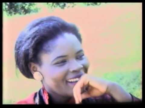 Calixthe Beyala (1989) by Gérard Courant - Cinématon #1098