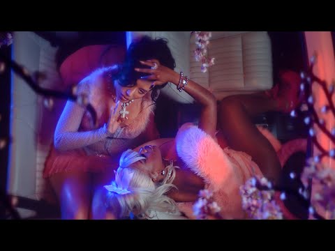 Kali Uchis, JT - Muñekita (WITHOUT EL ALFA EXTENDED VERSION) [Official Visualizer]