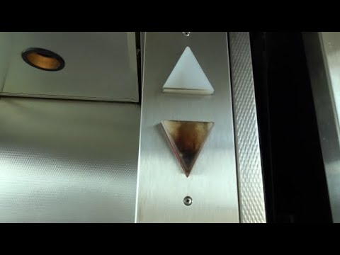 Scenic Long Hydraulic Elevator - North Hanley Metro Garage, Carsonville MO