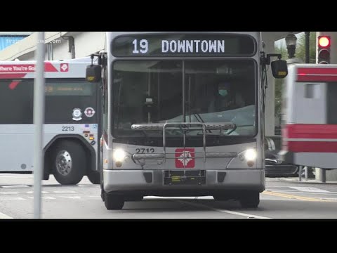 Jacksonville commuters frustrated over late JTA buses