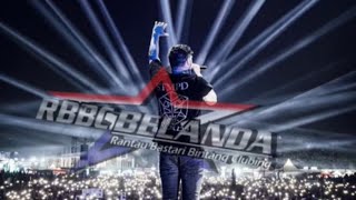 Download lagu Dj Agus Terbaru Jangan pernah berubah - St12 Banjarmasin mp3