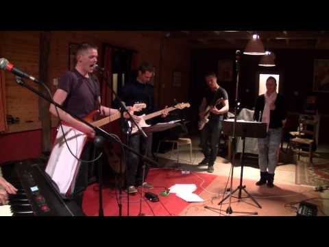 The Bridge - Don't tear me up (Mick Jagger)