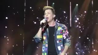 Million Reasons - Raoul (Concierto Barcelona)