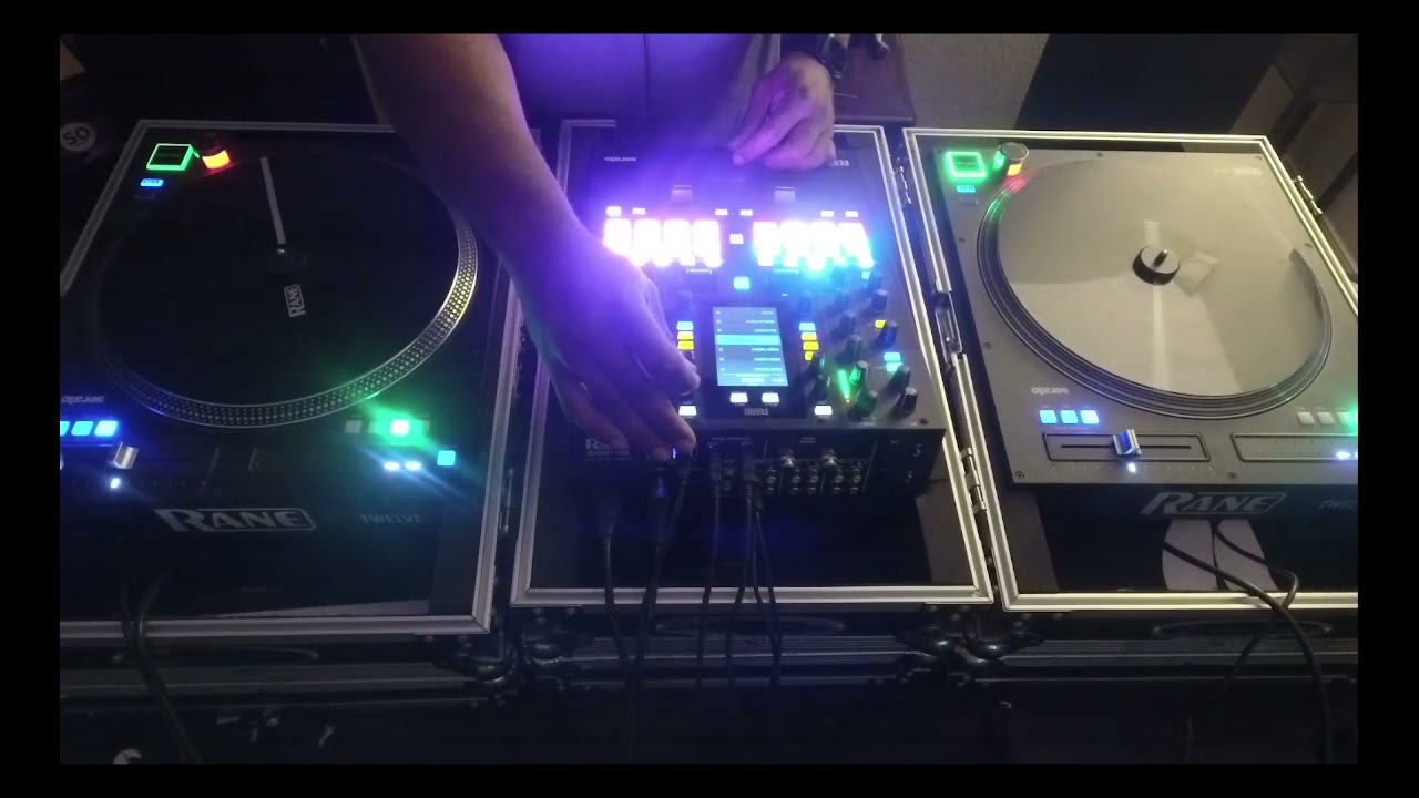 Promotional video thumbnail 2 for DJ Chuck Deezy
