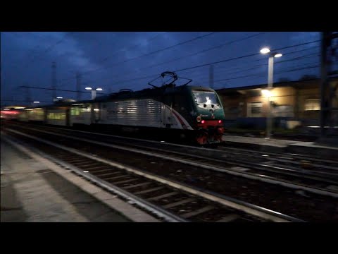 E464 542+7 piano ribassato Trenord, E191 016+014 DB+merci - Milano Greco - 13/10/2022