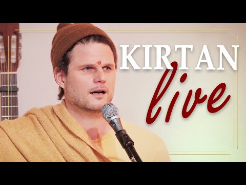 Mantra for compassion and courage// Sita Ram Jaya Ram by Shankara// Kirtan live// Yoga Viya Ashram