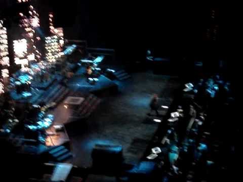 JAY-Z ft. Bridget Kelly - Empire State Of Mind - ROCKIN' IN AUSTIN , TX - 11/10/2009