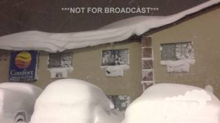 preview picture of video '11-18-14 Hamburg, New York Overnight Snow Cover/Drifts'