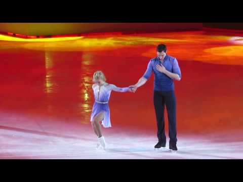 Art on Ice 2018 - Aljona Savchenko & Bruno Massot with Pegasus