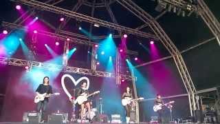 Dum Dum Girls - Lost Boys &amp; Girls Club (live Primavera Sound 2014)