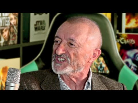 Arturo Pérez-Reverte on HUMAN STUPIDITY | Everyone needs to see this video