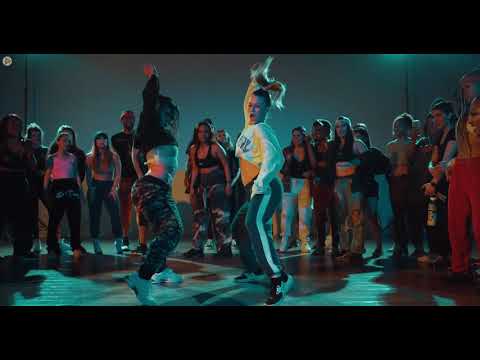 Jade chynoweth - tinashe link up