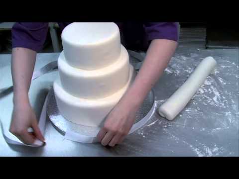 Beautiful easy to make Wedding Cake