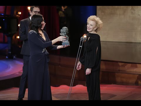 La Academia de Cine recuerda a Marisa Paredes en los #Goya2025