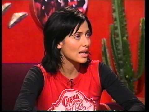 Natalie Imbruglia - Interview on TFI Friday 2000