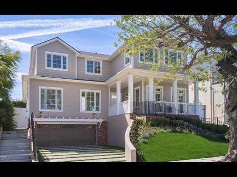 9314 Oakmore Road | Beverlywood - The Agency