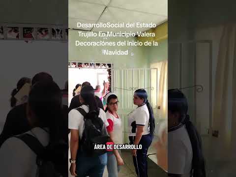 DesarrolloSocial del Estado Trujillo En Municipio Valera. Decoraciónes del inicio de la Navidad