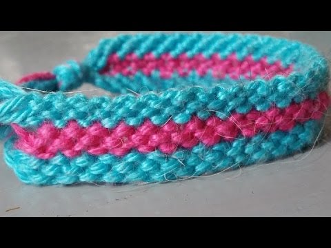 DIY friendship bracelet with center stripe
