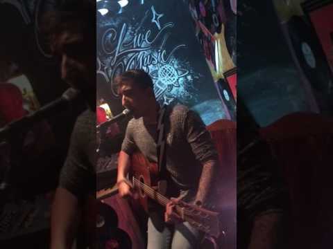 Dont look back in anger -oasis cover