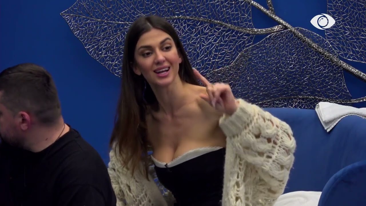 “Unë nuk shitem kështu jam…”/ Danja diskuton me banorët për debatin e saj me Livian