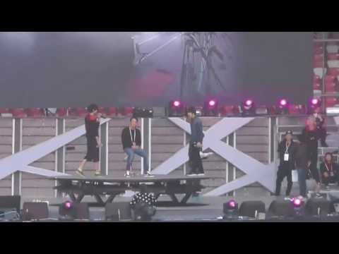 [fancam] HD 131019 SMTOWN Beijing   Just The Way You Are Rehearsal