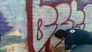 preview picture of video 'rns crew bombas del busk,el renes, el akmer y el siner pabeyork graff'