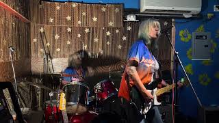 Orangutwins cover Joan Jett “Love Like Mine” Otto’s NYC 