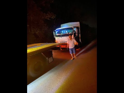26/07/2025 cứu hộ tân phú kéo xe tải bình dương