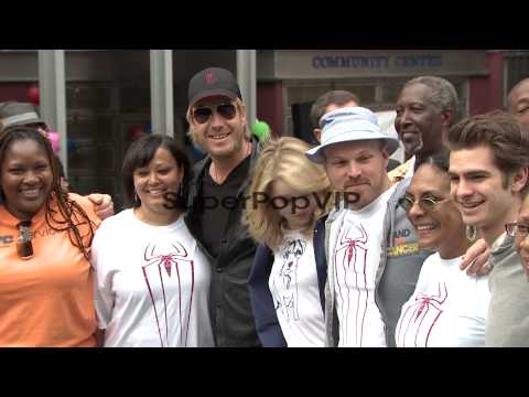 Denis Leary, Rhys Ifans, Emma Stone, Marc Webb, Andrew Ga...