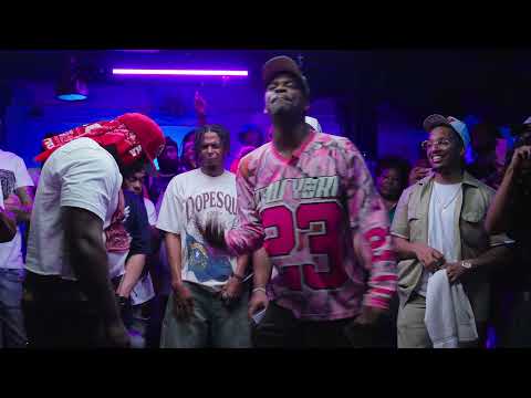 J Munn vs Kay Trigg