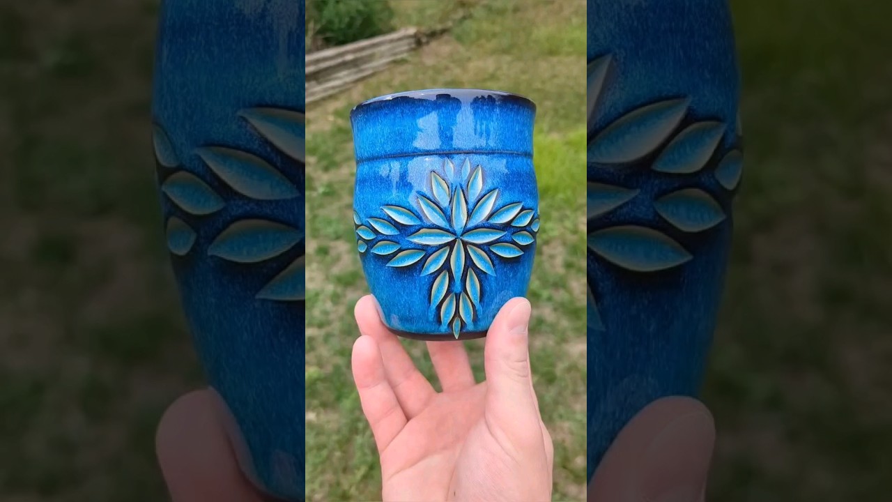 making a two tone mug carving design - make pottery with me