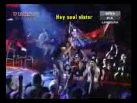 Hazama AF9 - Hey Soul Sister (with lyric)