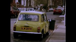 A Detail In A Mr. Bean Episode That You Definitely Missed