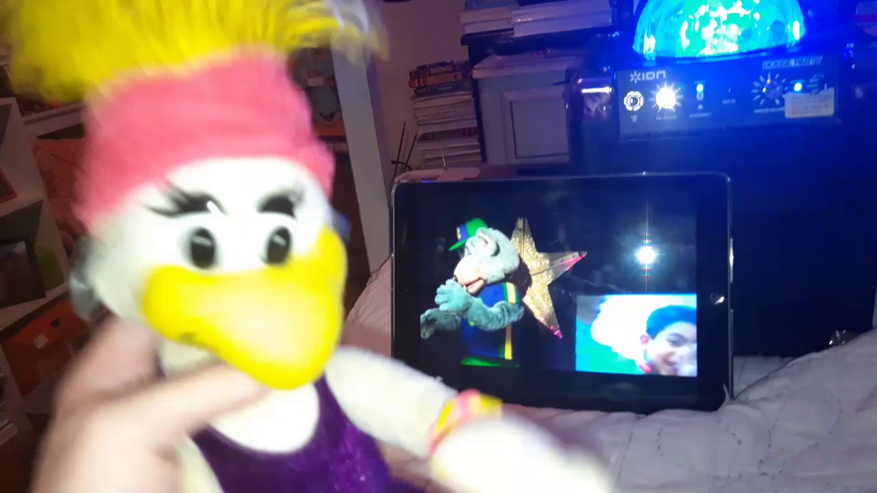 Chuck e cheese September 2001 show segment 2 reuploaded version rerun