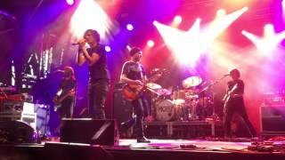 Moist Preforming &quot;Break Her Down&quot; 6/17/2017