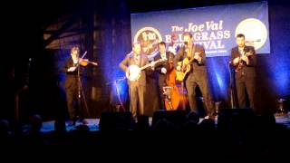 Steep Canyon Rangers Framingham 2/17/2012 No Where To Lay Low.MPG