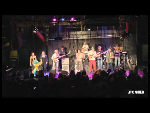 Roots United Feat. Sistah Kinky - Turn Your Lights Down Low